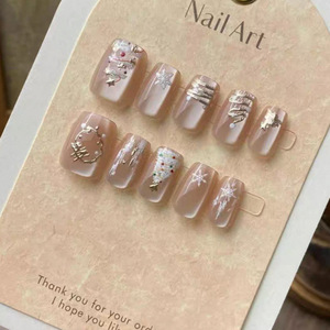 Ongles à presser de Noël 3D Père Noël Bonhomme de neige Sapin de Noël Brillants en acrylique Réutilisables Faux ongles Cadeau de vacances personnalisé pour femmes - Product Image 4