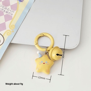 Venta al por mayor lindo pequeño sombrero campana estrella llavero resina mejores amigos regalo accesorios Kawaii llavero colgante para colgar en el bolso - Product Image 5