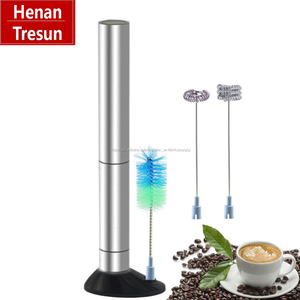 Canadá de individuales y <span class=keywords><strong>tres</strong></span> primavera cabeza automática batidor cabeza electrónica vaporizador de leche con soporte - Product Image 1