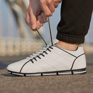 Chaussures de skate décontractées pour hommes, design bas, respirantes, doublure en tissu, tige en PU, semelle intérieure en EVA, semelle extérieure en caoutchouc, à lacets, pour toutes les saisons - Product Image 4