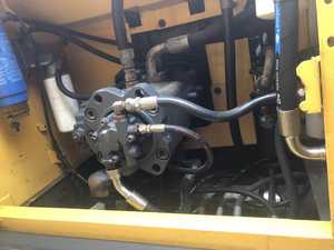 Excavatrice sur chenilles Volvo EC240BLC/Prime de 24 tonnes |   Moteur Deutz |   Pompe hydraulique |   Matériel de terrassement professionnel, faible nombre d'heures de fonctionnement |   Aucun réparations importantes nécessaires | - Product Image 4