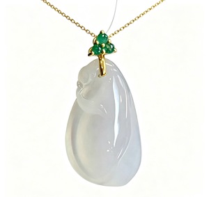 Pendentif en jade de Birmanie de qualité naturelle HENG YUE, forme melon, plaqué or 18 carats, ornement de luxe en jade pour femmes, cadeau - Product Image 1