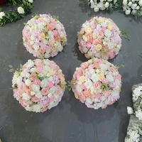 Boules de fleurs artificielles en soie personnalisées pour centres de table décoratifs de mariage et événements (vente en gros)