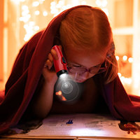 Linterna LED Recargable con Luz Ultravioleta, Resistente al Agua IP65, con Zoom, para Detección, Emergencias y Camping