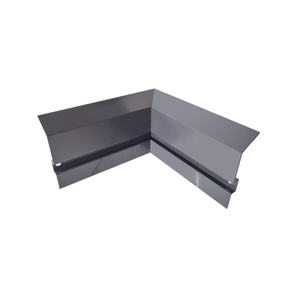 Perfil de Aluminio Moderno para Revestimiento de Base, Zócalo para Terraza y Jardín, con Borde Impermeable y Larga Duración en Exteriores - Product Image 1