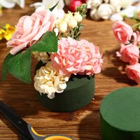 Boue ronde en fausse fleur Kit d'arrangement floral bricolage décoration d'allée de fête de mariage blocs de mousse humide vert