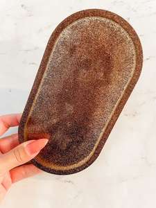 Elegante Bandeja de Resina con Superficie Pulida Lisa y Construcción Artesanal Duradera, Perfecta para Mesa de Centro, Comedor y Decoración del Hogar - Product Image 3