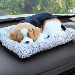 Coussin en peluche en forme de chien simulé, décoration de console centrale de voiture, jouet en fourrure artificielle douce pour la décoration intérieure du véhicule - Product Image 1