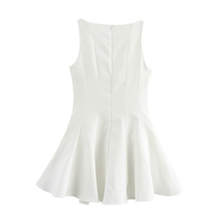SHENZHU Nouvelle Robe Courte Unie pour Femme Printemps 2025 3067210 Taille Large Sans Manches Col Rond Style Doux Taille Naturelle