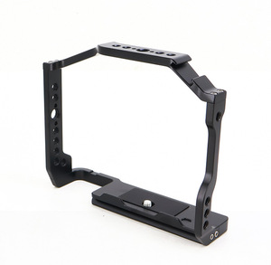 YEAH Z8 Cage de caméra complète en aluminium pour <span class=keywords><strong>Nikon</strong></span> <span class=keywords><strong>Z</strong></span> <span class=keywords><strong>8</strong></span> avec plaque de dégagement rapide Arca Swiss, support de chaussure froide pour micro et lumière de remplissage - Product Image 4