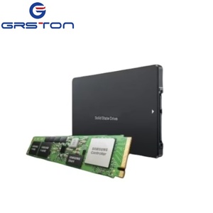 سلسلة X PM1733 في خلية ثلاثية المستوى PCI Express NVMe X4 U.2 بوصة محرك الحالة الصلبة الجديد - Product Image 3