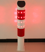 Colonne de signalisation routière à LED solaire, rampe anti-collision, barrière de circulation lumineuse à clignotement séquentiel