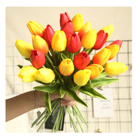 Mini fleur de tulipe artificielle en PU, toucher naturel, design moderne pour le Nouvel An chinois et la décoration intérieure