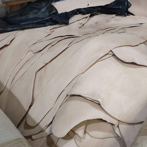 Texture lisse pour articles artisanaux haut de gamme Cuir tanné végétal Cuir tanné végétal écologique - Product Image 1