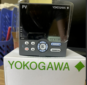 Yokogawa UT55A UTAdvanced <b>Temperature</b> <b>Controller</b> UT55A -NNN-11-UN/U1/CC3 - Product Image 6