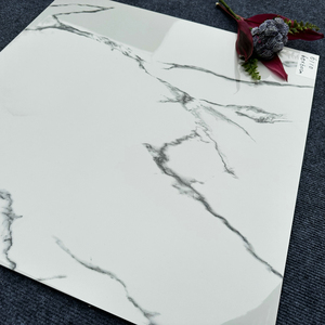 60x60 Népal <span class=keywords><strong>Prix</strong></span> Carrelage Blanc Cararra Revêtement de sol en porcelaine brillante Carrelages en granit pour salons et salles à manger - Product Image 2