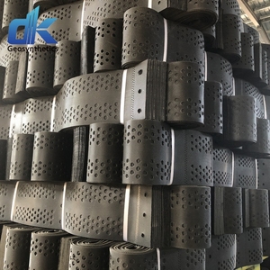Système <span class=keywords><strong>de</strong></span> confinement cellulaire <span class=keywords><strong>en</strong></span> nid d'abeille HDPE Geocell pour la protection des fondations <span class=keywords><strong>de</strong></span> routes, la protection des pentes, les parkings, les allées, les murs <span class=keywords><strong>de</strong></span> soutènement - Product Image 6