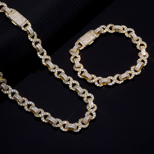 Collar de Moissanita Premium Personalizado con Eslabones Infinitos, Plata 925, Estilo Hip Hop Iced Out, Cadena Alternada de Baguette, VVS, Pasa el Test de Diamantes - Product Image 3