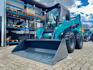 Mini-chargeuse compacte sur pneus SWL4038 pour travaux de construction, avec moteur diesel haute puissance, moteur et pompe PLC - Product Image 3
