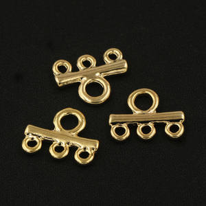 Rame placcato oro frangia a tre fori closed <span class=keywords><strong>loop</strong></span> bracciale orecchini pendente fibbia piccoli accessori pendenti - Product Image 1