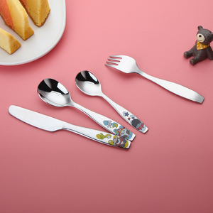 Juego <span class=keywords><strong>de</strong></span> <span class=keywords><strong>cubiertos</strong></span> <span class=keywords><strong>para</strong></span> niños sin BPA, <span class=keywords><strong>cubiertos</strong></span> <span class=keywords><strong>para</strong></span> niños <span class=keywords><strong>de</strong></span> princesa, 4 piezas - Product Image 3