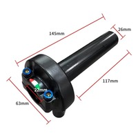 Ensemble universel d'huile de torsion à grand déplacement pour moto comprenant un accessoire de poignée de rotation d'huile spécifique pour les leviers de frein