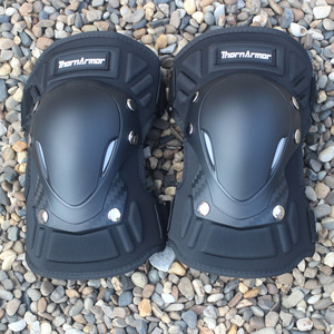 Rodilleras para motocicleta y equipo de protección anticaída para verano, diseñadas especialmente para motociclistas de conducción suave, ideales para uso transfronterizo. - Product Image 1