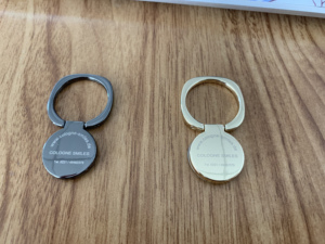 Supporto Anello da Dito per <span class=keywords><strong>Telefono</strong></span> in Metallo <span class=keywords><strong>Mini</strong></span> con Logo Personalizzato all'Ingrosso e Impugnatura con Telecomando - Product Image 4