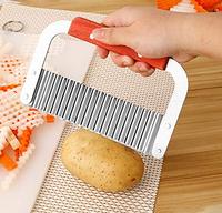 Coupe-frites ondulées en acier inoxydable 304 avec manche ergonomique en bois pour légumes et frites décoratives