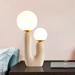 Petite lampe autoportante en marbre d'ambre, design nordique rétro, couleur ambre, pour enfants, idéal pour l'étude, la lecture, la chambre d'un enfant, ou un hôtel