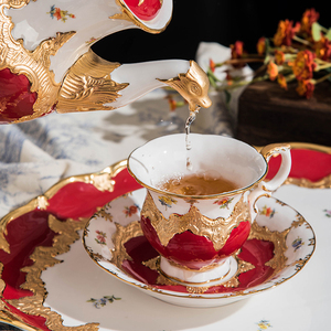 Wholesale Luxury Hand Painting Gilded Gold <b>Tea</b> <b>Cups</b> <b>Set</b> With Tray Aristocrat Use <b>Tea</b> <b>Cup</b> <b>Set</b> - Product Image 5