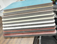 Fabricant PVC co-extrudé bambou charbon de bois placage de bois noyau noir bambou fibre de bois cristal de carbone panneau mural intégré