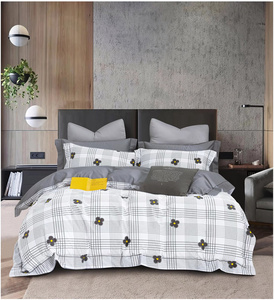 Conjuntos de Capa de Edredom Personalizados em Algodão Impresso para Hotel, 4 Peças, Conjuntos de Edredons de Luxo Impressos, Conjuntos de Lençóis Impressos - Product Image 1