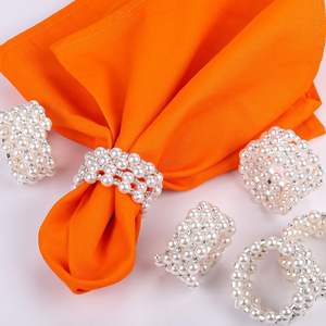 Rond de serviette en céramique rond classique avec surface lisse parfait pour améliorer la décoration de table dans les mariages et les réunions de famille - Product Image 6