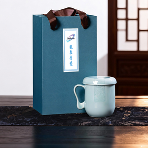 Tazza da Tè di Lusso in Porcellana Longquan Celadon con Infusore e Coperchio, 300ml, Design a Onde Marine, Fatta a Mano - Product Image 6