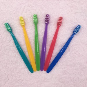 A buon mercato monouso Pre-pasta spazzolino da denti di vendita calda Pre-pasta spazzolino da viaggio dentifricio - Product Image 4