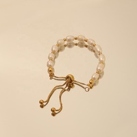 Bracelet réglable en acier inoxydable avec chaîne à pompon, bracelet en perles d'eau douce plaqué or pour femme, vente en gros de bijoux