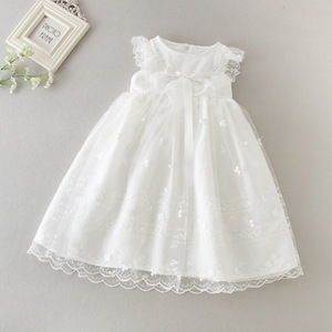 Nuevo Diseño Vestido de Bautizo Blanco de Encaje de Manga Corta Vintage para Bebé Niña - Product Image 3