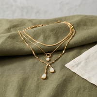 Collar de Lujo Ligero con Colgante de Gota de Agua en Acero Inoxidable y Acento de Cristal para Mujer, Cadena Elegante para Uso Diario