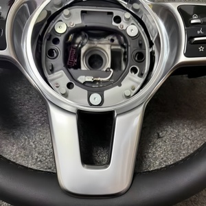 Volante de cuero para <span class=keywords><strong>Mercedes</strong></span> Benz Clase G Clase GL Clase ML G350 G500 2010-2016 AMG Volante de alta calidad - Product Image 4