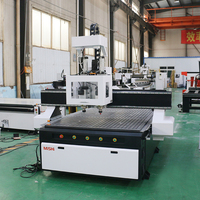 Machine de découpe CNC pour bois à prix avantageux, machine de fraisage CNC pour bois à double tête 1325 pour porte de placard, meubles