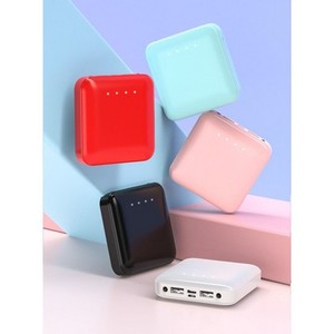 Batterie externe portable 10000 mAh Type C en forme de disque, ultra-fine, avec affichage LED et couleur personnalisable, logo sur mesure, best-seller - Product Image 1