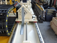 Machine de profilage à froid pour profilés en acier léger CD, UD, Omega, profilés de plafond, profilés Hot Hat, profilés double ligne et profilés en C et en U