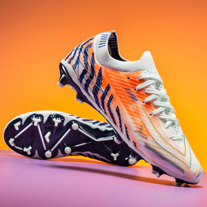 Vente en gros usine : Chaussures de football personnalisées pour terrain de <span class=keywords><strong>golf</strong></span>, à crampons longs, semelle extérieure en TPU, unisexe, pour toutes saisons, entraînement et compétition - Product Image 3