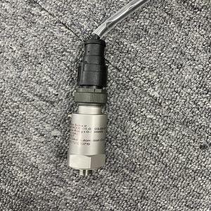 Capteur de vibration piézoélectrique DIKAI DK300 avec sortie 4-20 mA pour la surveillance des machines industrielles rotatives - Product Image 3