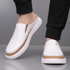TOLYPACH Mocassins Homme à Enfiler Bout Rond Doublure Coton Respirante Semelle Extérieure en Caoutchouc Logo Gaufré Chaussures Décontractées Blanches - Product Image 3