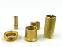 Composants en acier inoxydable et bronze usinés sur commande par CNC, raccords tournés de précision, fixations pour la plomberie, l'électricité et l'industrie