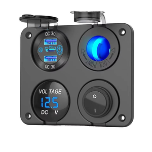 Panneau d'interrupteurs à bascule carré 4-en-1 12V 24V avec chargeur USB PD QC3.0, voltmètre et prise allume-cigare pour véhicules tout-terrain, yachts et applications marines - Product Image 1
