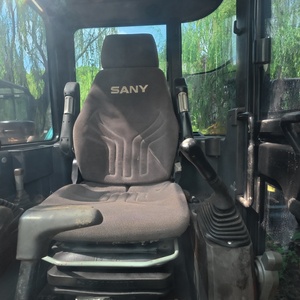 Low Working Hours, High-quality Landscaping, 6-ton Sany 60C Used <b>Tracked</b> Mini Hydraulic Excavator - Product Image 6
