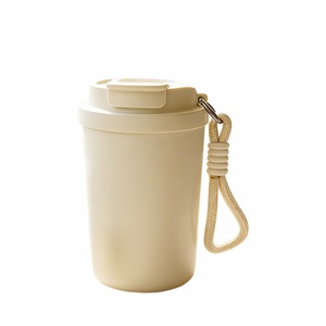 แก้วกาแฟพกพาแบบสองช่องใส่เครื่องดื่ม ผลิตจากสแตนเลส 316L ป้องกันการรั่วซึม ป้องกันกลิ่น  สามารถสกรีนโลโก้ได้ สีขาวนม ดีไซน์สวยงาม - Product Image 5